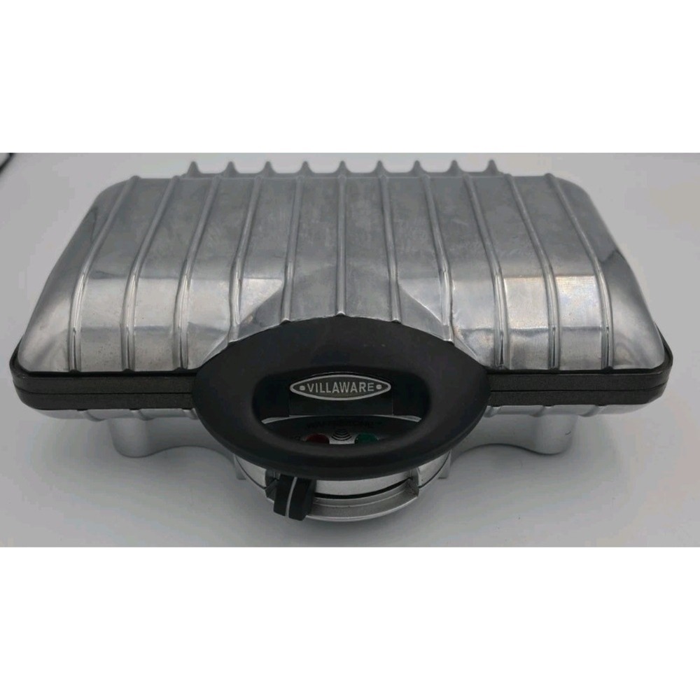 VillaWare Uno Square Belgian Waffle Maker Model 2000 1000W Silver Chrome